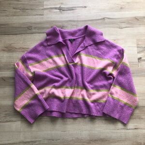 Wild Fable V-Neck Slouchy Collared Sweater in Purple and Pink Stripes